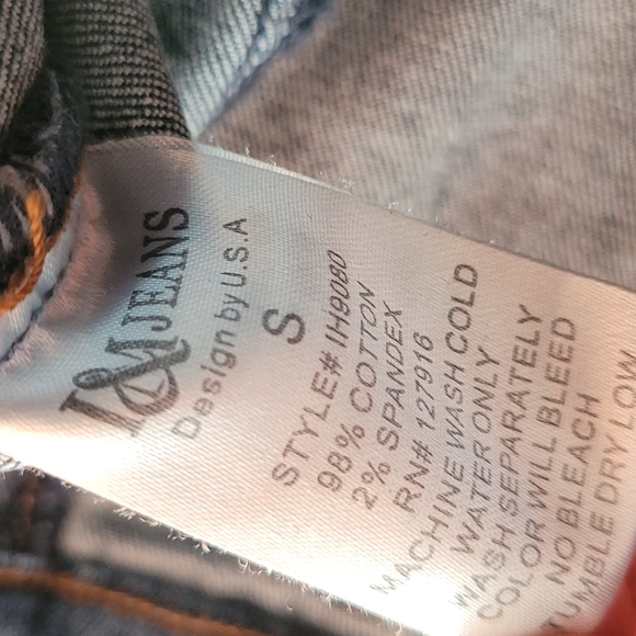I & M Premium Cropped Jean Jacket sz S - Picture 9 of 17
